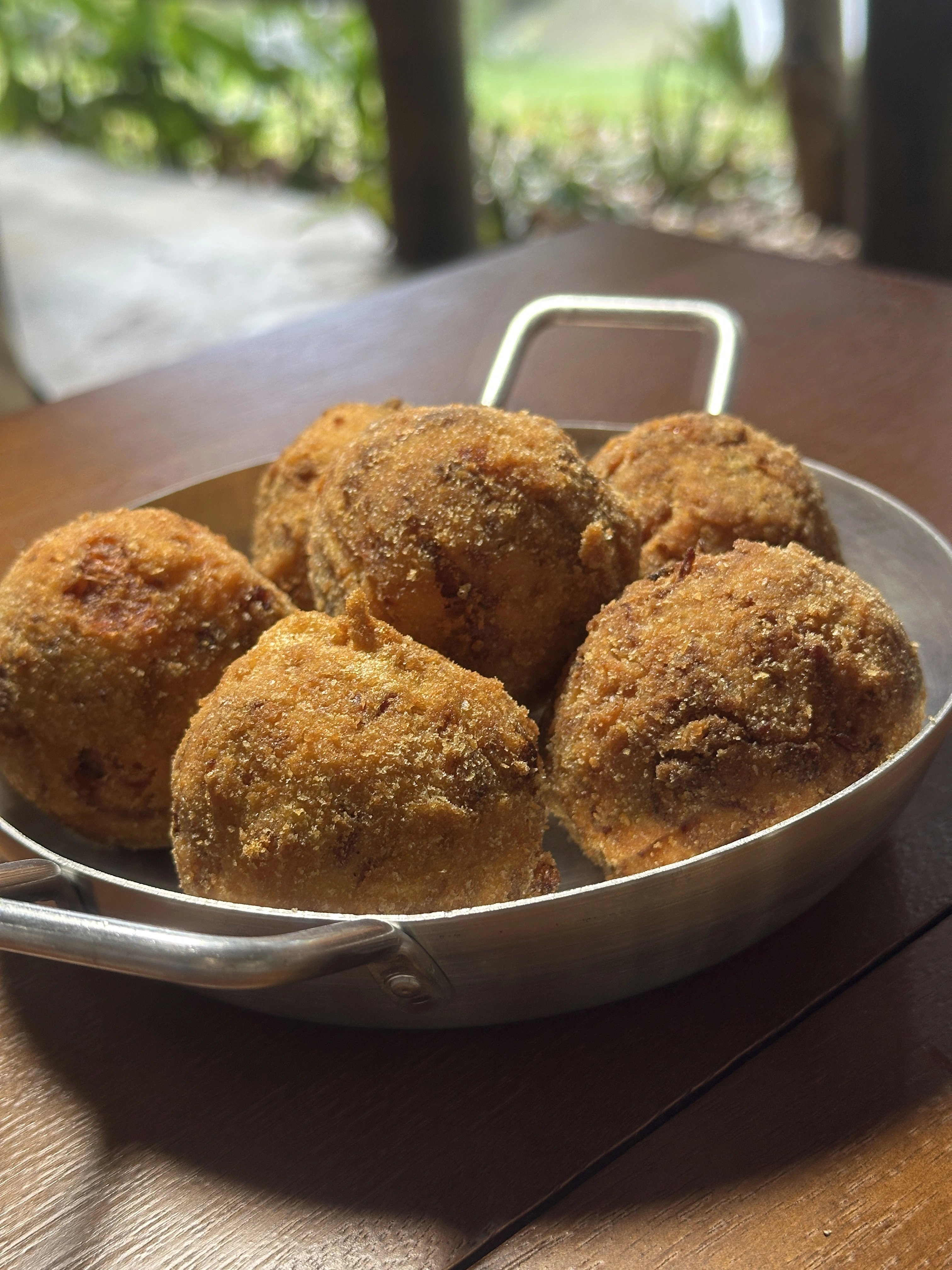 Bolinho de Carne Seca